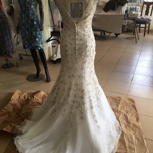 klein field dresses